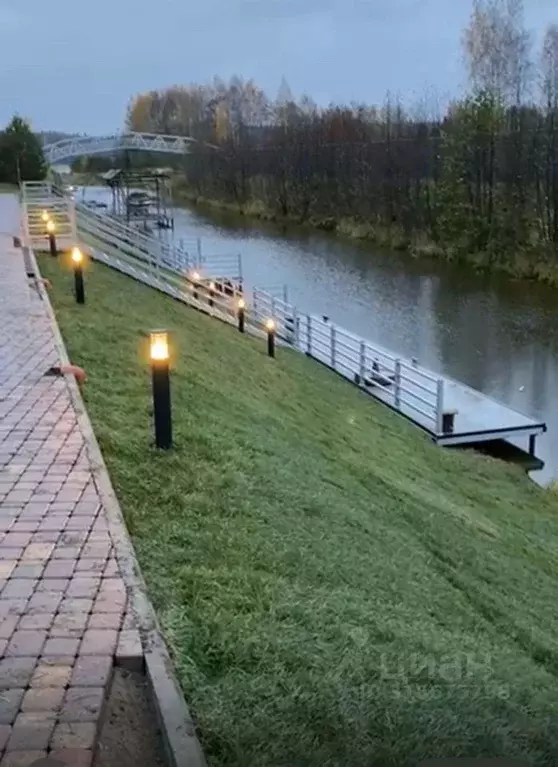 Коттедж в Тверская область, Конаковский муниципальный округ, д. ... - Фото 0