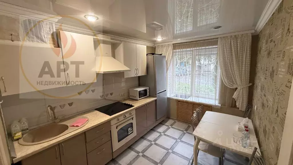 3-к кв. Северная Осетия, Владикавказ Кырджалийская ул., 23 (83.0 м) - Фото 1