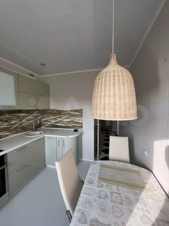 1-к. квартира, 40 м, 3/5 эт. - Фото 1