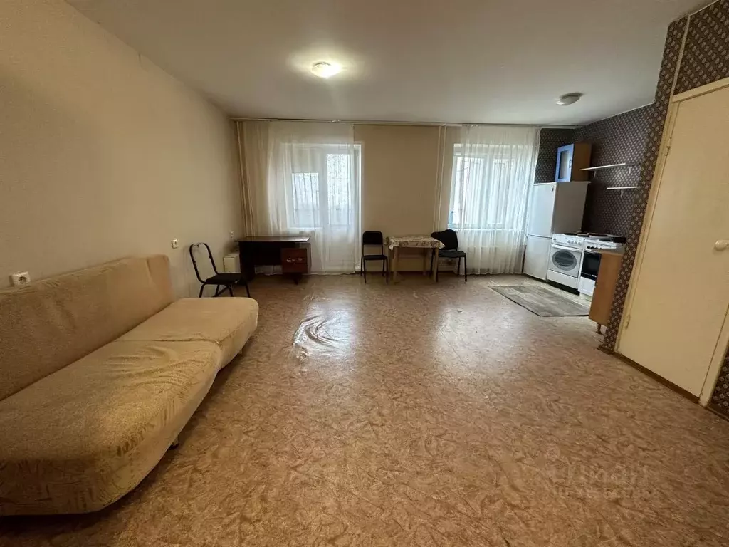 Студия Омская область, Омск Тарская ул., 261к1 (33.0 м) - Фото 1