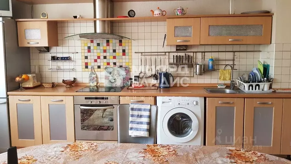 3-к кв. Омская область, Омск ул. Красный Путь, 34 (130.0 м) - Фото 2