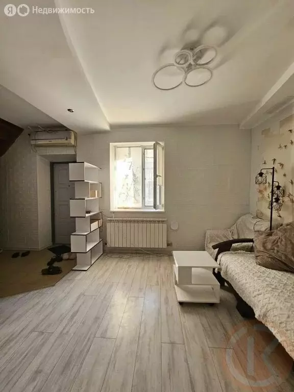 4-комнатная квартира: Евпатория, улица Володарского, 14 (250 м) - Фото 2