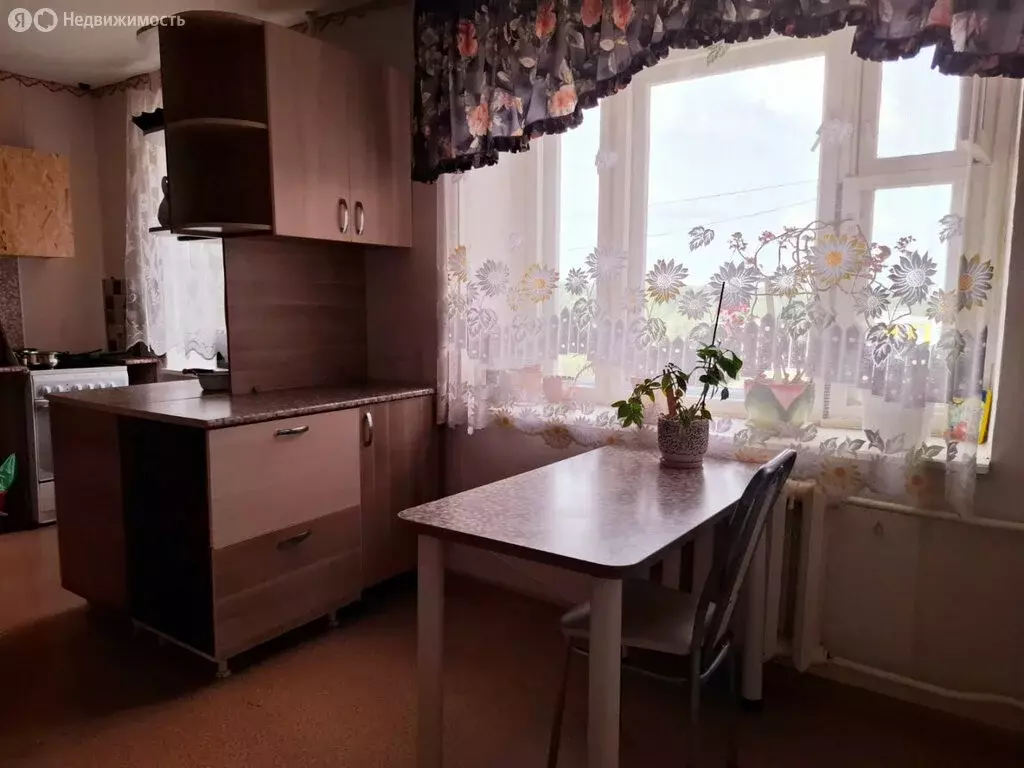 1к в 5-комнатной квартире (12.1 м) - Фото 0