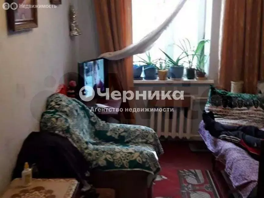 3-комнатная квартира: Каменск-Шахтинский, переулок Крупской, 84 (55 м) - Фото 1