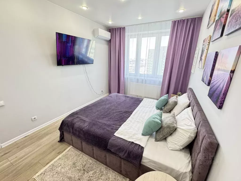 1-к кв. Тюменская область, Тюмень ул. Республики, 204к11 (50.0 м) - Фото 2