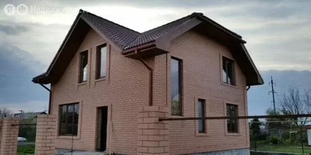 Дом в Ростов-на-Дону, улица Шостаковича (140 м) - Фото 0
