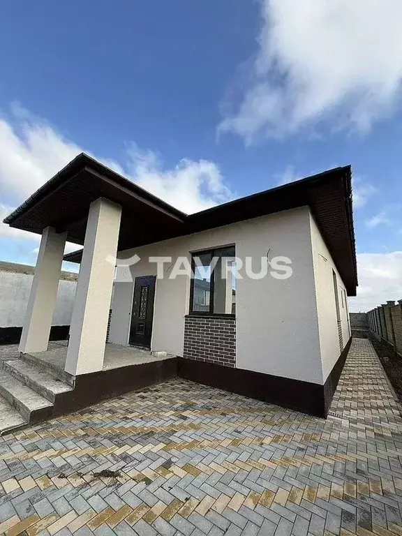 Дом в Крым, Симферопольский район, с. Мирное ул. Владимира Терехова, ... - Фото 2