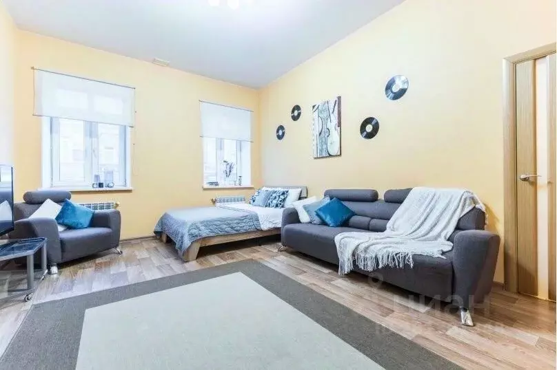 2-к кв. Татарстан, Казань ул. Карла Маркса, 39 (65.0 м) - Фото 1