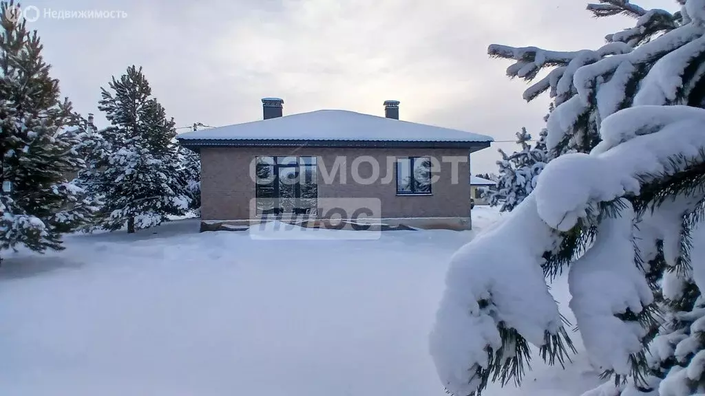 Дом в Завьяловский район, деревня Старые Кены, улица С. Орехова (100 ... - Фото 0