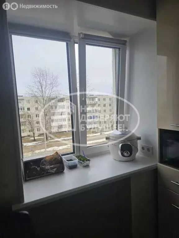 3-комнатная квартира: Добрянка, улица Победы, 31 (52 м) - Фото 1