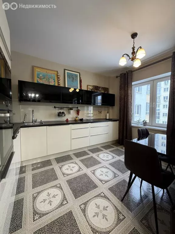 3-комнатная квартира: Екатеринбург, Союзная улица, 4 (80.5 м) - Фото 1