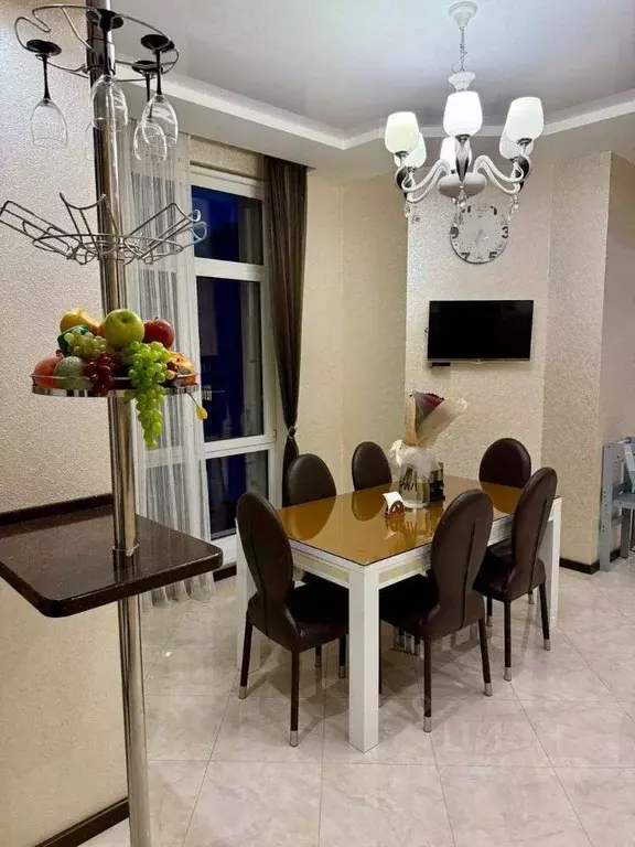 4-к кв. Кабардино-Балкария, Нальчик ул. ОДС, 1 (200.0 м) - Фото 1