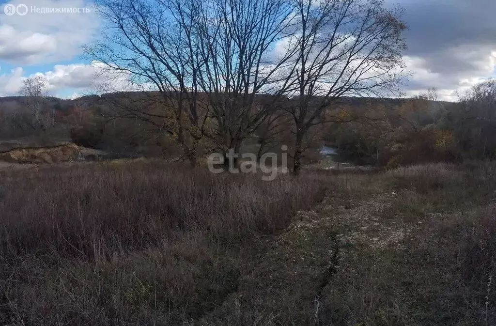 Участок в посёлок Табачный, 2-я Цветочная улица (7 м) - Фото 0