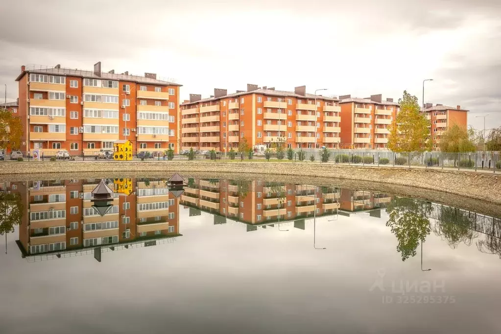 2-к кв. Адыгея, Тахтамукайский район, Старобжегокайское с/пос, Новая ... - Фото 1