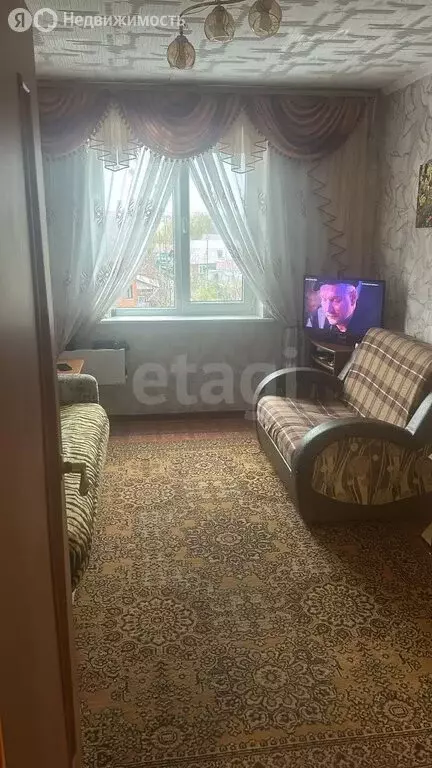 3-комнатная квартира: Омск, улица Вострецова, 4 (63 м) - Фото 0