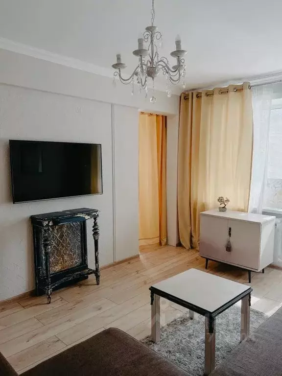 1-к кв. Алтайский край, Белокуриха ул. Братьев Ждановых, 9 (67.0 м) - Фото 1