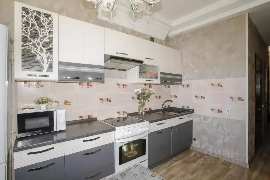 2-к кв. Иркутская область, Иркутск ул. Фурье, 15 (71.0 м) - Фото 1