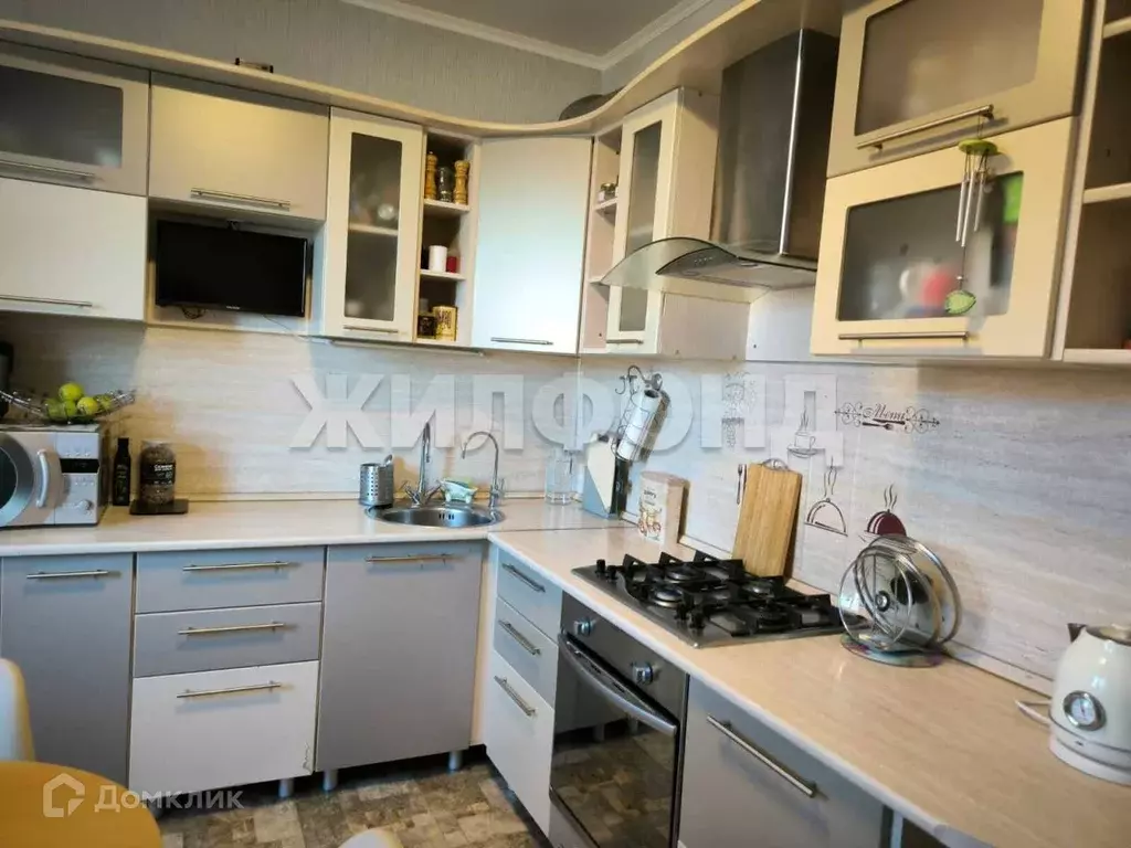 Продаётся 2-к квартира, 61.2 м - Фото 1