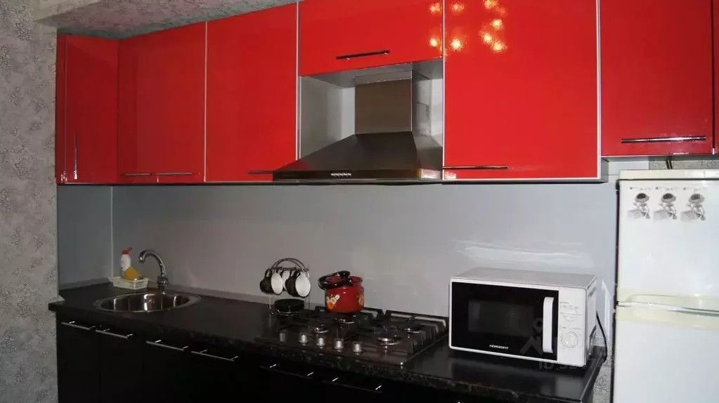 1-к кв. Саратовская область, Саратов ул. 4-я Нагорная, 25В (45.0 м) - Фото 1