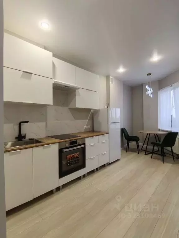 2-к кв. Волгоградская область, Волгоград бул. 30-летия Победы, 19Б ... - Фото 1