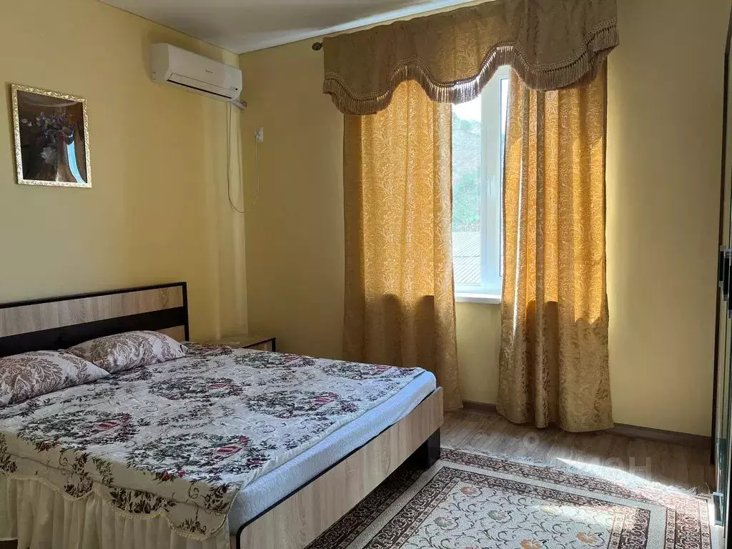 Дом в Дагестан, Карабудахкентский район, пос. Ачи 13 (100 м) - Фото 1