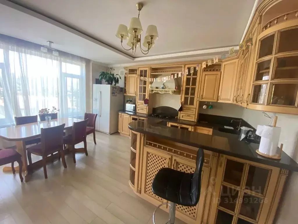 Дом в Краснодарский край, Сочи ул. Яна Фабрициуса, 51 (220 м) - Фото 1