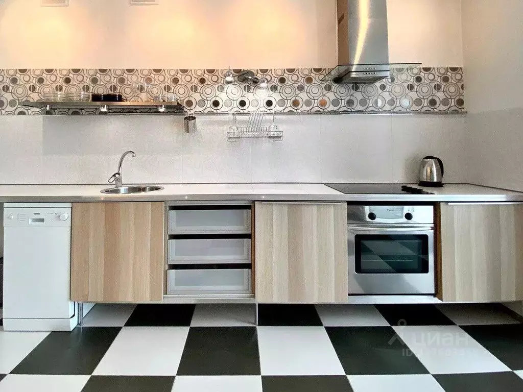 2-к кв. Татарстан, Казань ул. Адоратского, 3г (60.0 м) - Фото 2