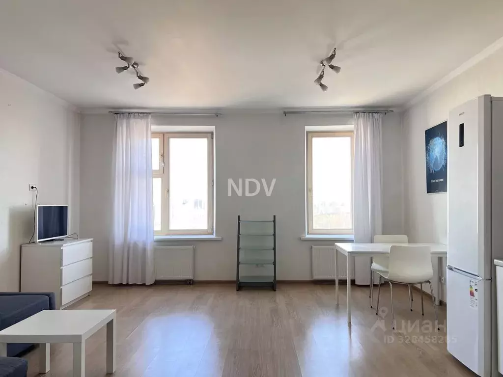 Студия Москва пос. Коммунарка, ул. Фитаревская, 21 (34.0 м) - Фото 0