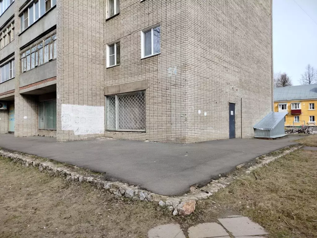 Помещение свободного назначения в Удмуртия, Глазов ул. Кирова, 54 (61 ... - Фото 1