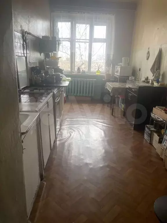 Комната 30,4 м в 3-к., 5/5 эт. - Фото 0