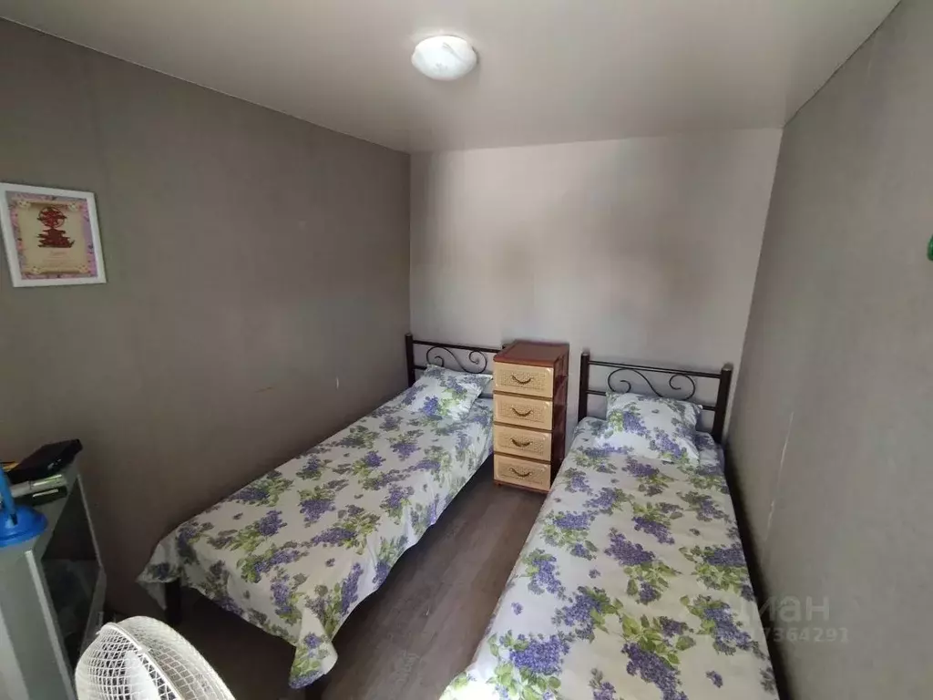 1-к кв. Крым, Феодосия ул. Листовничей, 20 (10.0 м) - Фото 0