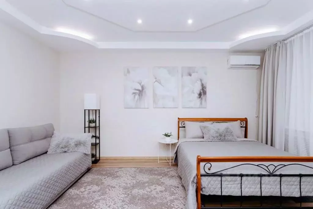 2-к кв. Татарстан, Казань ул. Аделя Кутуя, 44 (80.0 м) - Фото 1