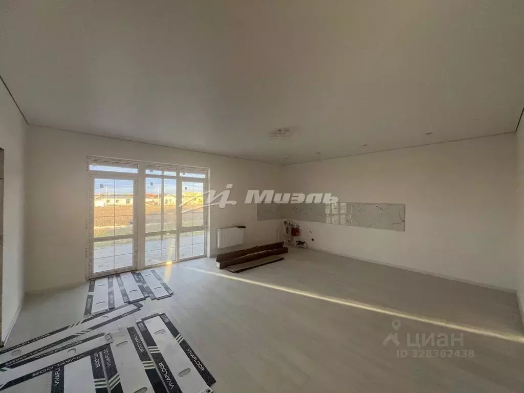 Дом в Крым, Симферопольский район, с. Трудовое ул. Ореховая (110 м) - Фото 1