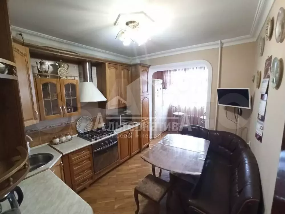 3-к. квартира, 104,5 м, 8/10 эт. - Фото 1