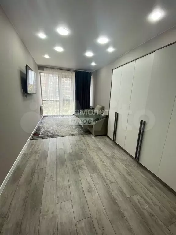 2-к. квартира, 69 м, 2/9 эт. - Фото 0