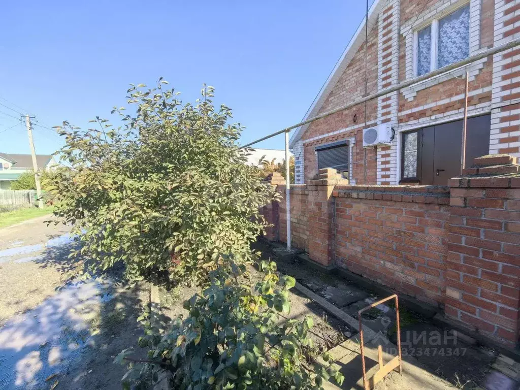 Дом в Краснодарский край, Ейское городское поселение, пос. ... - Фото 2