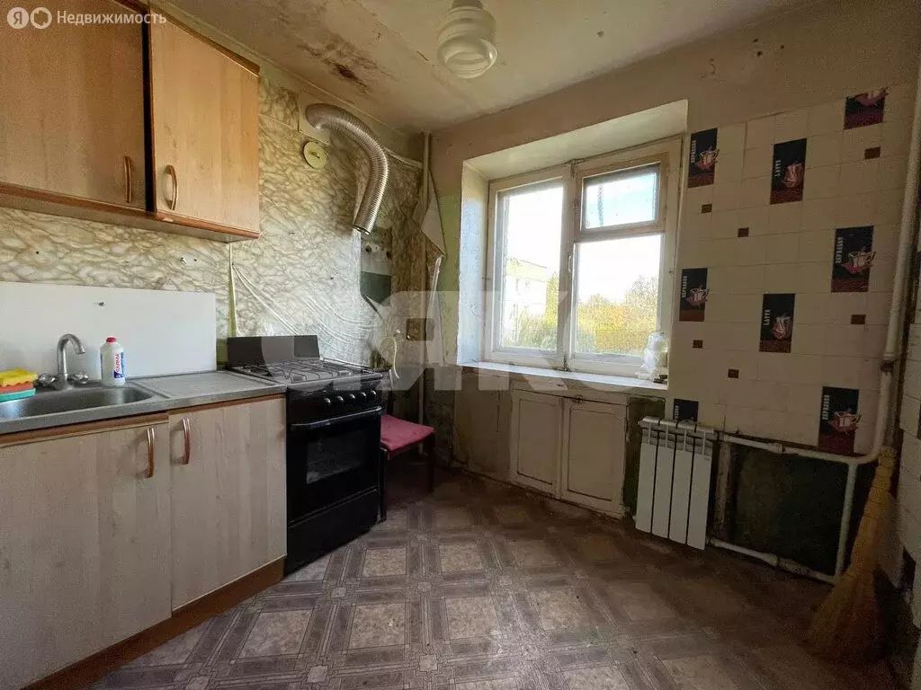 4-комнатная квартира: Новомосковск, Шахтёрская улица, 20 (60 м) - Фото 0