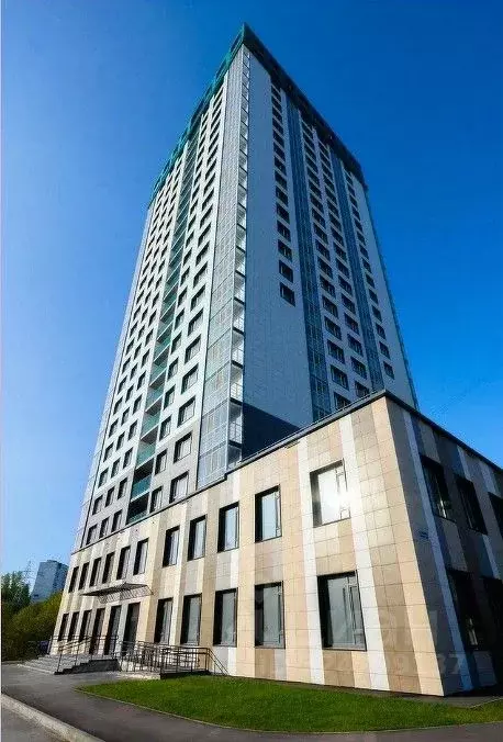 2-к кв. Пермский край, Пермь ул. Революции, 2А (69.0 м) - Фото 1