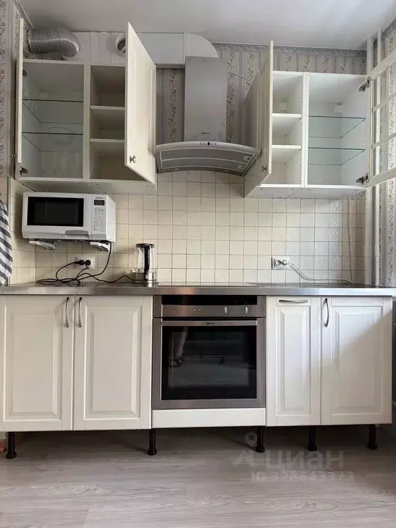 2-к кв. Санкт-Петербург Петергофское ш., 17к1 (64.0 м) - Фото 1