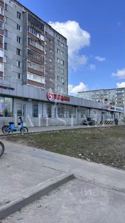 Торговая площадь в Татарстан, Казань ул. Рихарда Зорге, 82 (1069 м) - Фото 1