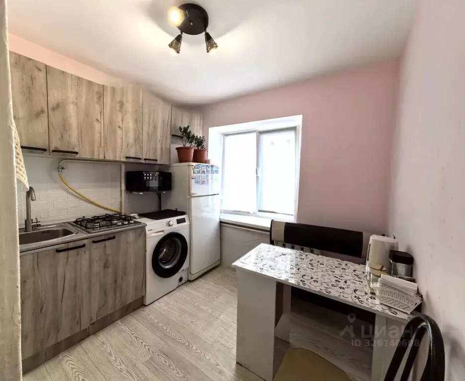 1-к кв. Волгоградская область, Волгоград Лазоревая ул., 221 (30.5 м) - Фото 1