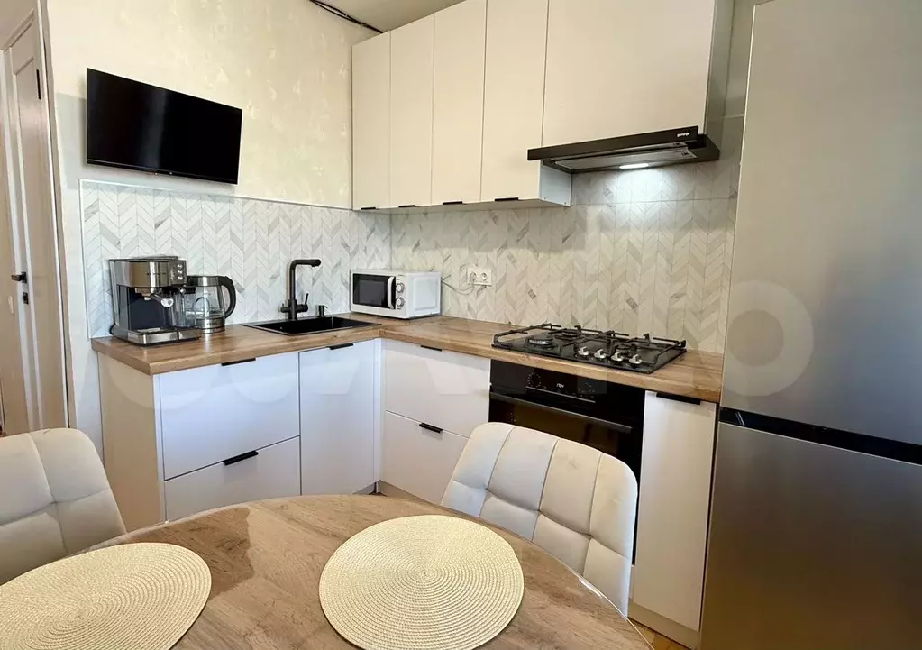 1-к. квартира, 32,3 м, 9/9 эт. - Фото 1