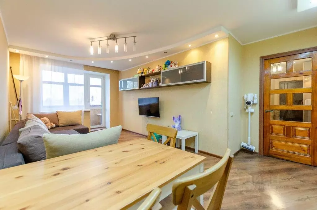 3-к кв. Свердловская область, Екатеринбург ул. Предельная, 10А (59.0 ... - Фото 1