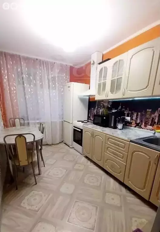 3-комнатная квартира: Боровский, улица Мира, 18 (64 м) - Фото 1