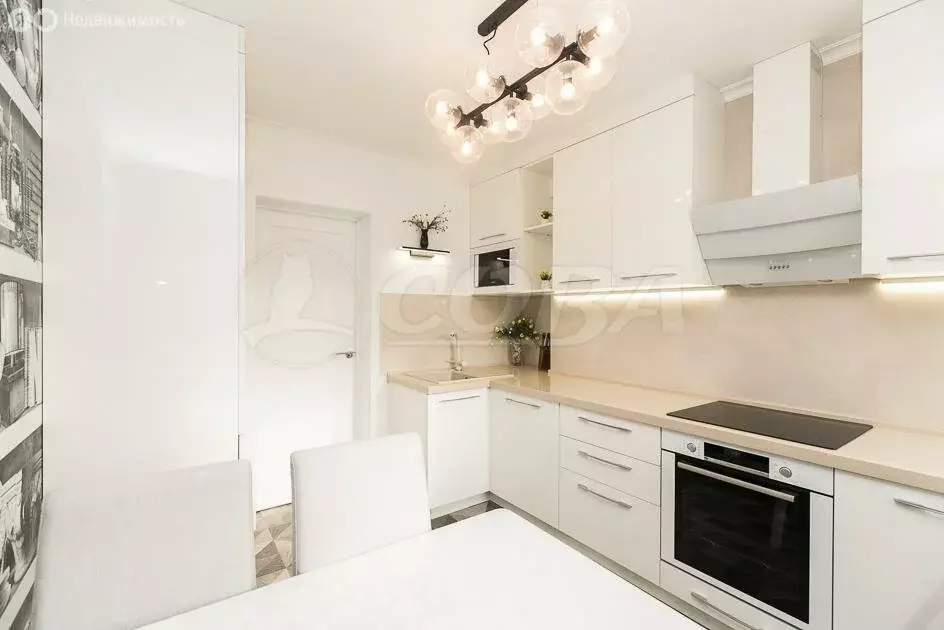 2-комнатная квартира: Тюмень, улица Пермякова, 48/2 (65 м) - Фото 2