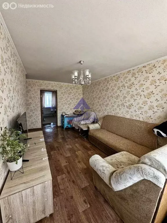 3-комнатная квартира: Волгодонск, улица Ленина, 102 (58 м) - Фото 1