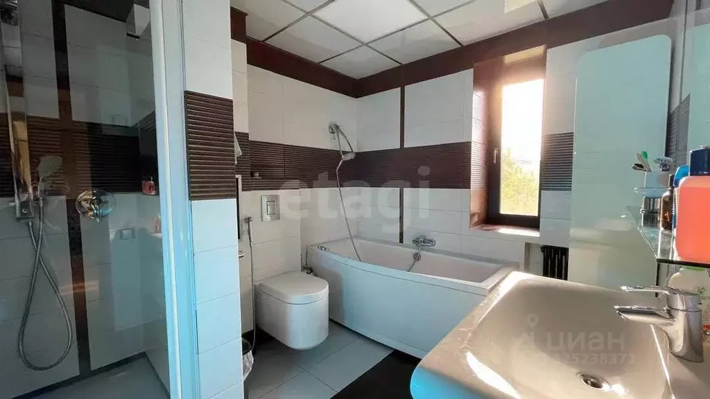 4-к кв. Тульская область, Тула Литейная ул., 4 (129.5 м) - Фото 1