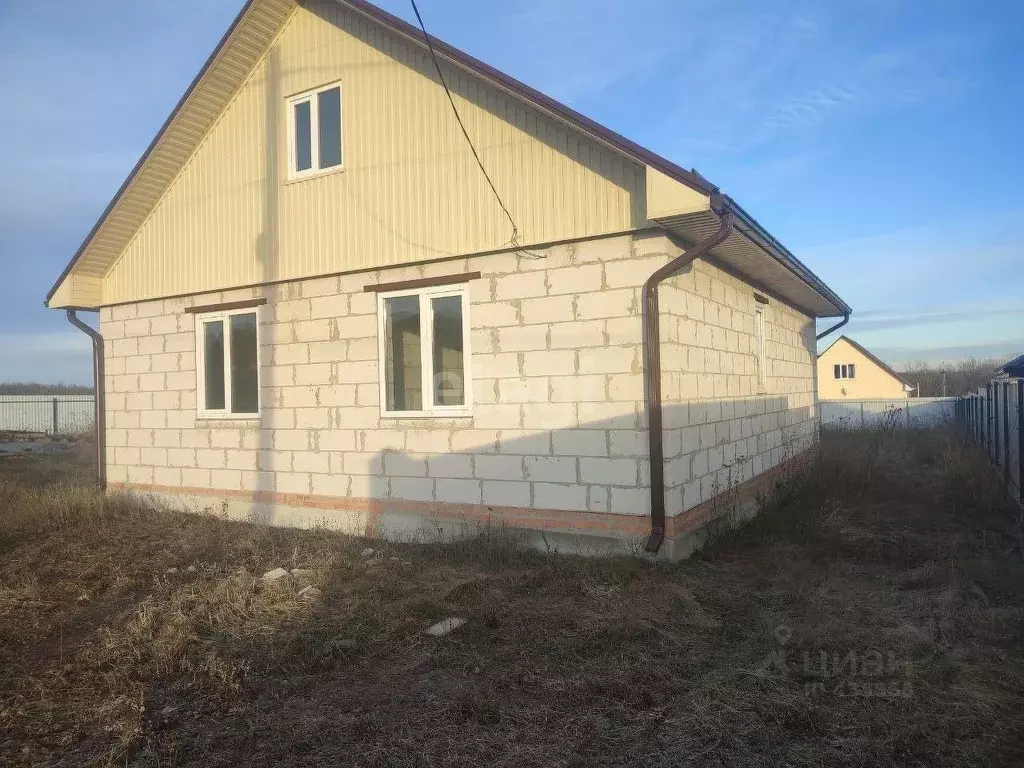 Дом в Белгородская область, Алексеевка Невский-2 мкр, ул. Парковая (79 ... - Фото 1