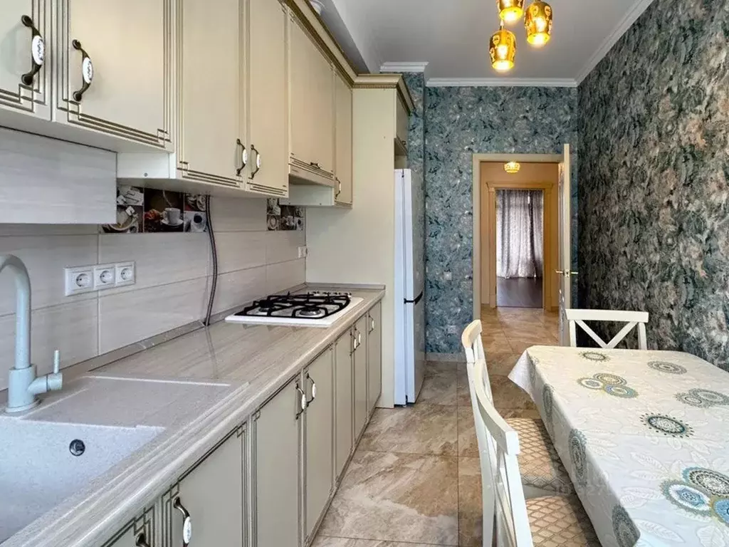 1-к кв. Крым, Ялта ул. Большевистская, 19 (55.0 м) - Фото 2