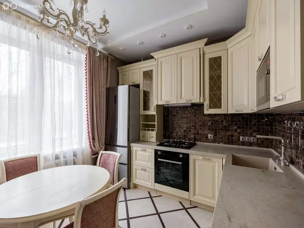 2-комнатная квартира: Москва, Молодёжная улица, 2/64 (65.2 м) - Фото 2